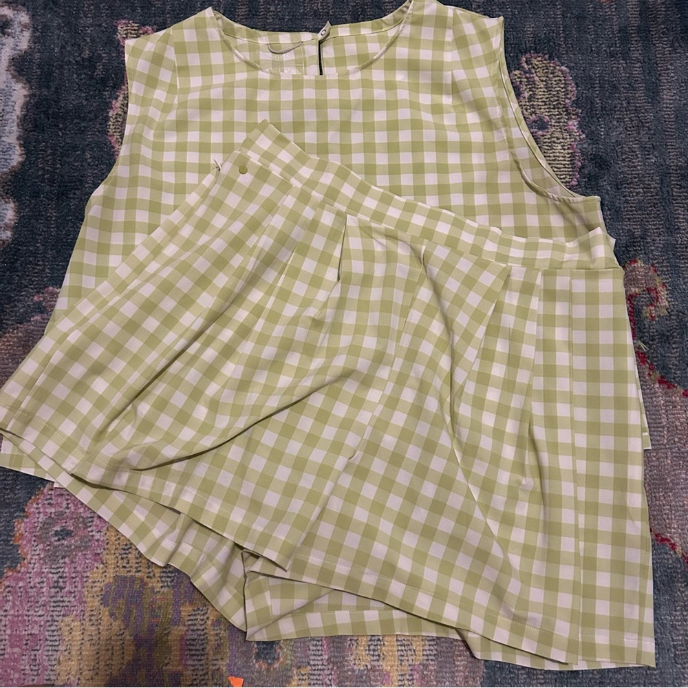 Wayre Two Piece Lime gingham Plaid Boxy Snap Tank With Travel Pocket Flow Shorts - Picture 13 of 13